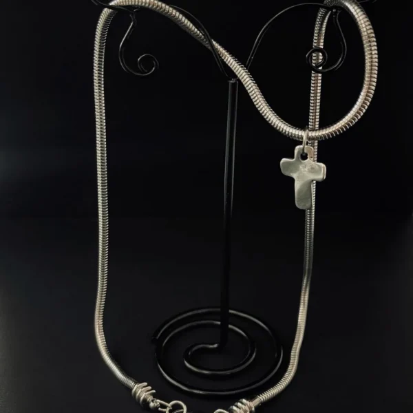Collana uomo Round Snake con croce